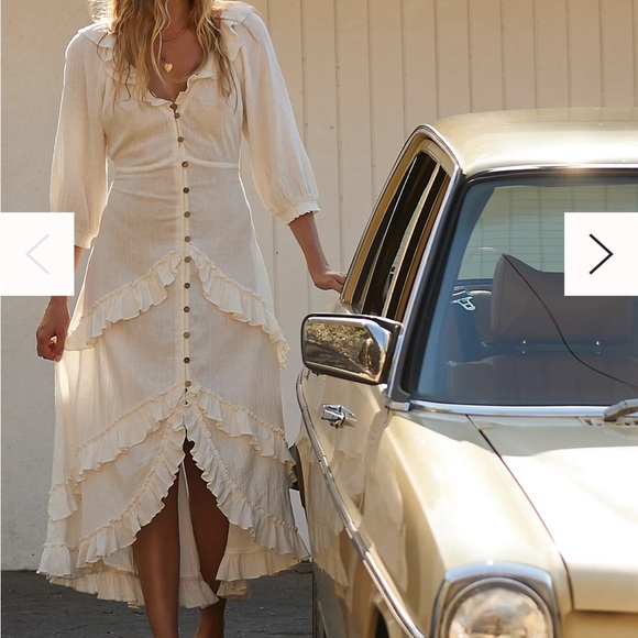 Free People Dresses & Skirts - FREE PEOPLE Oh So Romantic Maxi Dress